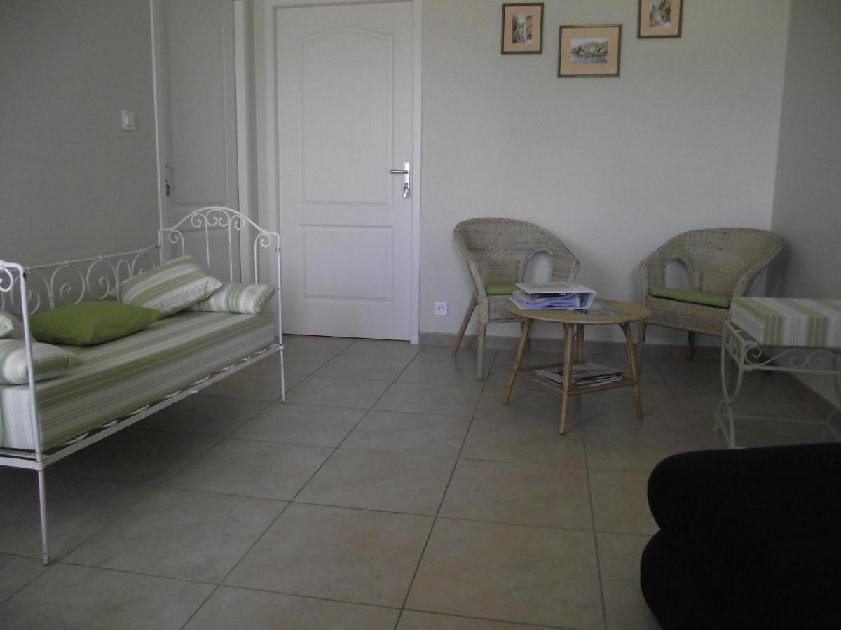Acaba D'Entrar Bed and Breakfast Le Caylar Εξωτερικό φωτογραφία
