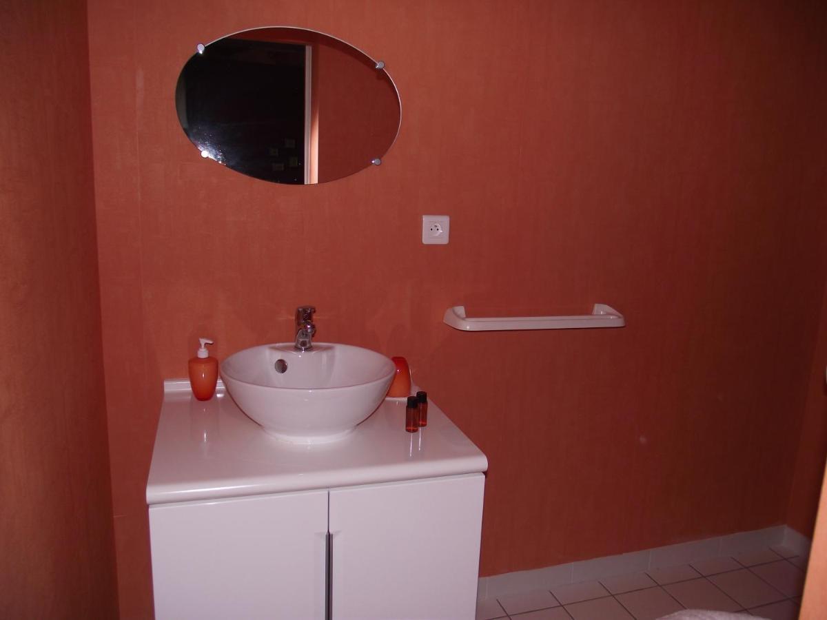 Acaba D'Entrar Bed and Breakfast Le Caylar Εξωτερικό φωτογραφία
